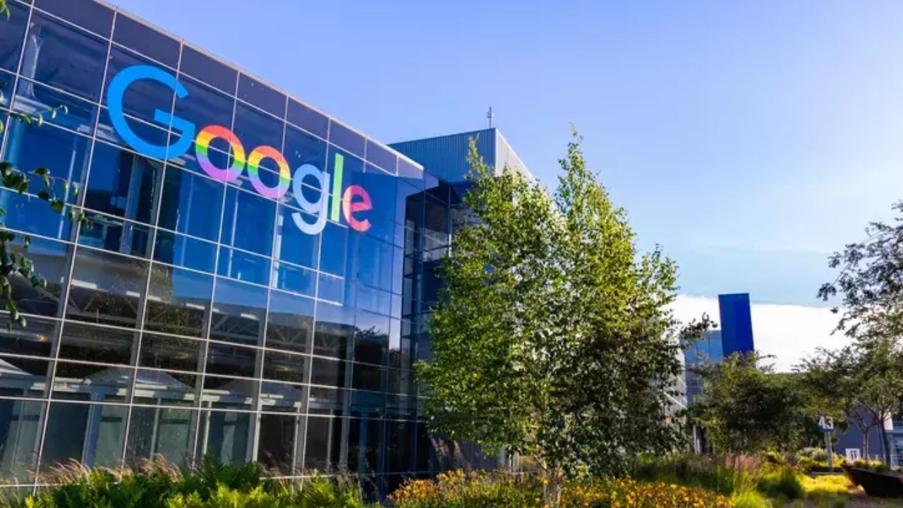 Ödemezse günlük faiz binecek! Rekabet'ten Google'a 2,6 milyar TL ceza