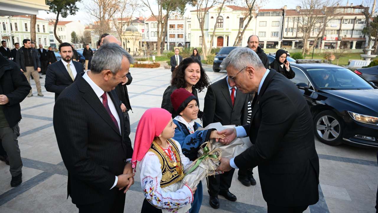 Bakan Memişoğlu'dan vatandaşa çocuk tavsiyesi: "Her hanede 3 çocuk olması lazım"