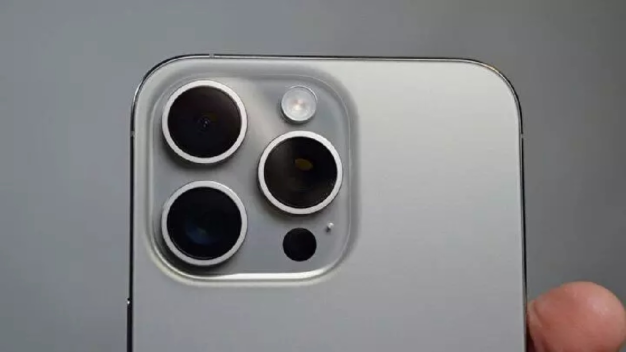 iPhone 17 ile Apple tasarımda devrim yapıyor! İşte yeni modelin özellikleri...