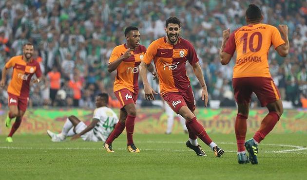 Galatasaray'da zorunlu değişiklik...