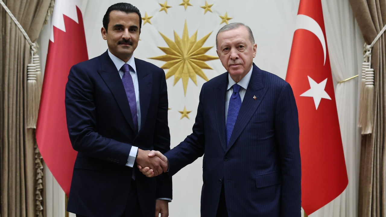 Katar Emiri Ankara'da! Cumhurbaşkanı Erdoğan ile Al Sani arasında sürpriz görüşme!