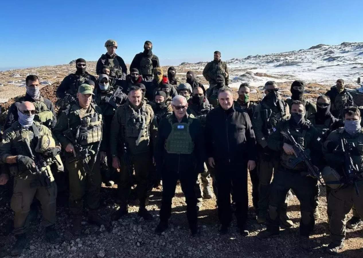 Binyamin Netanyahu, işgal ettiği Suriye topraklarına ayak bastı!