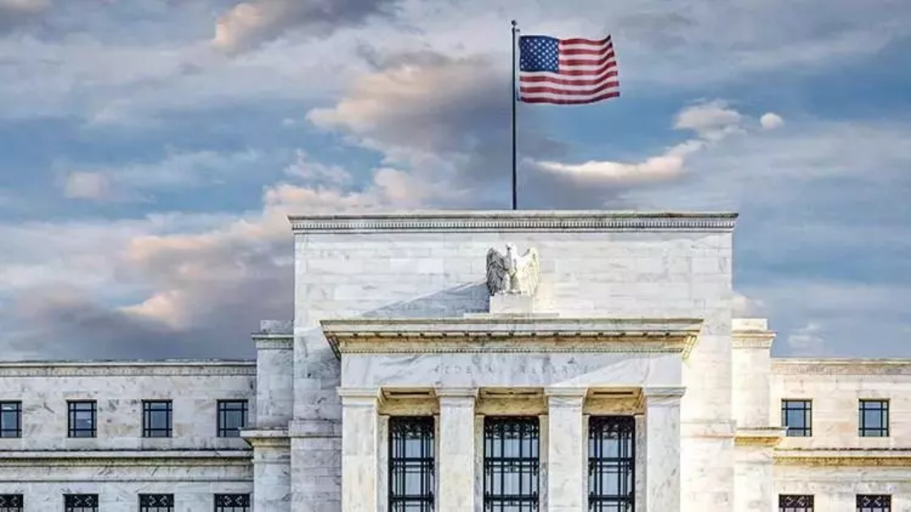 Fed’in şahin açıklaması dengeleri değiştirdi! Uzmanlar değişen şartları yorumladı