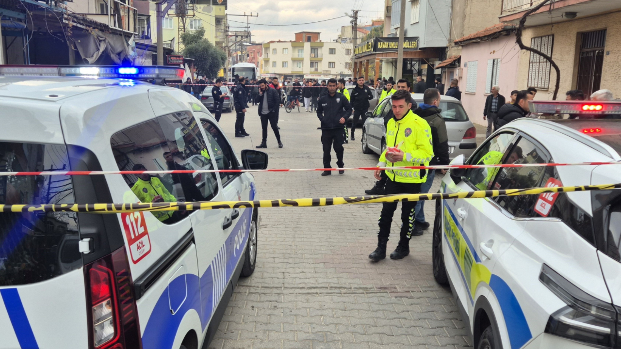 Manisa'da silahlı saldırı: 2 kişi yaralandı