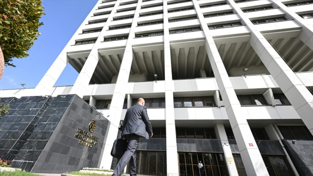 Faizle ilgili en önemli anket açıklandı! Piyasalarda Merkez Bankası faiz indirimi beklentisi arttı