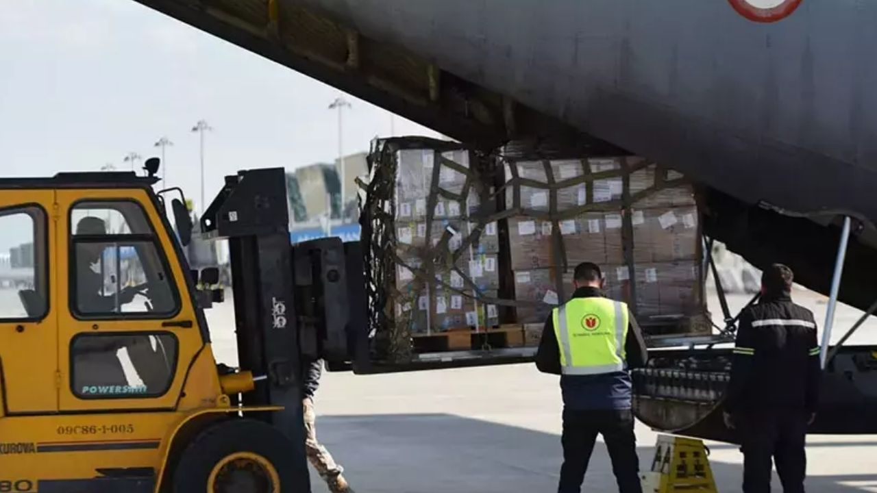 Türkiye’den KKTC’ye ilaç ve tıbbi malzeme yardımı
