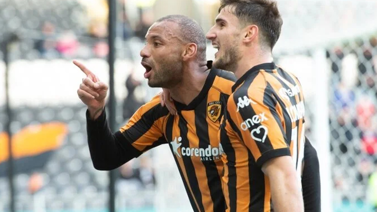 Hull City'nin 13 maçlık galibiyet hasreti sona erdi