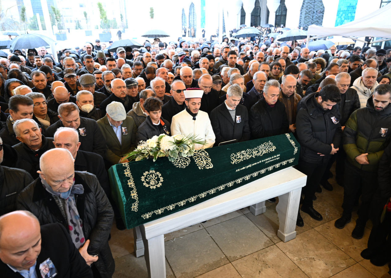 Turgut Toydemir'in cenazesi toprağa verildi - İstanbul son dakika haberleri
