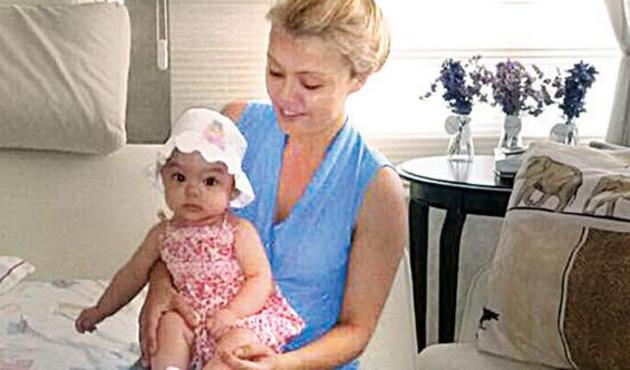 Melis bebek, Yunan baba - Türk anne çatışması arasında kaldı!
