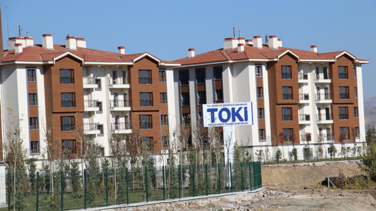 İstanbul, Ankara'da listede! TOKİ'den 47 ilde konut ve arsa fırsatı