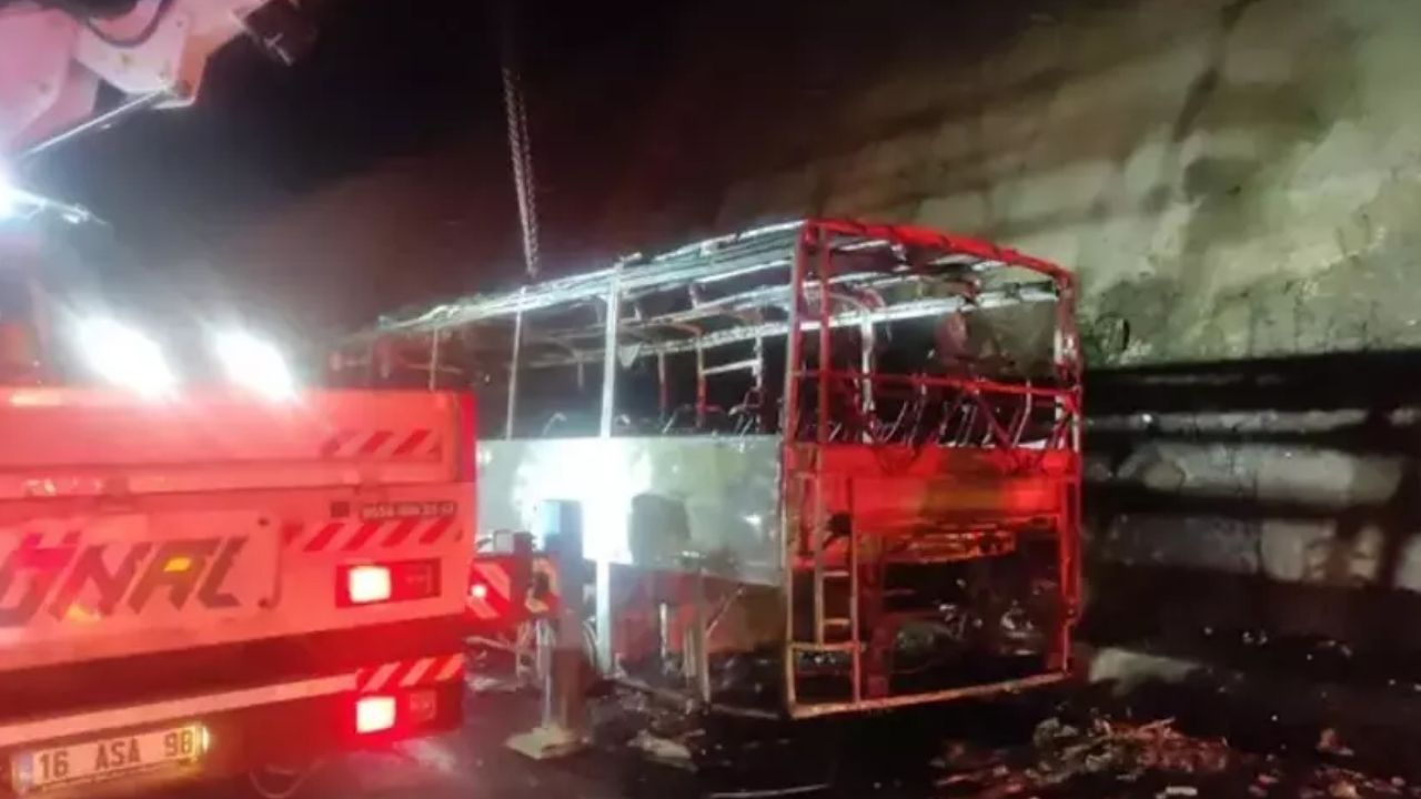 Bursa'da son dakika! Turistleri taşıyan otobüs alev topuna döndü!