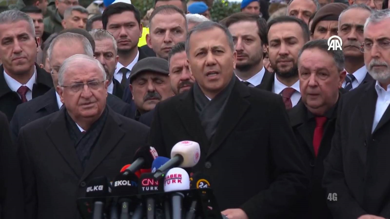 Bakan Yerlikaya, Balıkesir'deki patlamayla ilgili konuştu! Ölü sayısı 12 değil, 11 miş