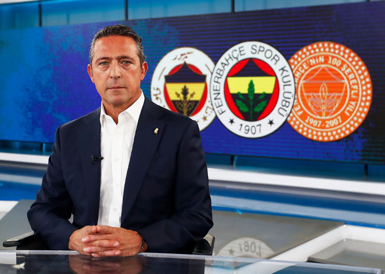 Tribünlerde 'Ali Koç istifa' sesleri! Ali Koç'tan erken seçim iddialarına yanıt: Şampiyon olmadan görevi bırakmam