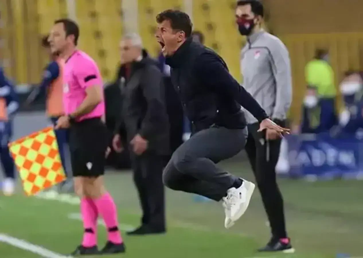Emre Belözoğlu'ndan gündem olacak Fenerbahçe itirafı: O maçı işaret etti...