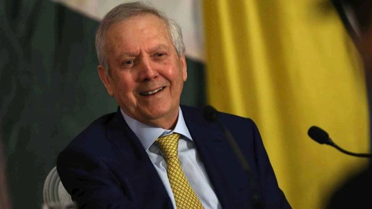 Fenerbahçe'de Şampiyonluk Hamlesi Aziz Yıldırım'dan! Galatasaray'ın İstediği İsmi Aldırdı