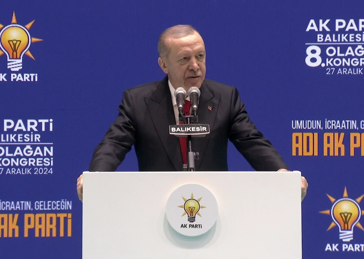 2025'te terör sorunu bitecek! Cumhurbaşkanı Erdoğan, Balıkesir'den duyurdu: Güney sınırlarımızdaki tehditten kurtulacağız!
