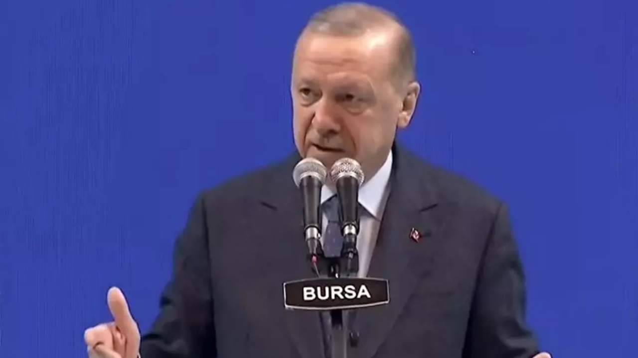 Cumhurbaşkanı Erdoğan'dan asgari ücret açıklaması: Enflasyon oranında çok ciddi bir sapma olursa buna kayıtsız kalmayız