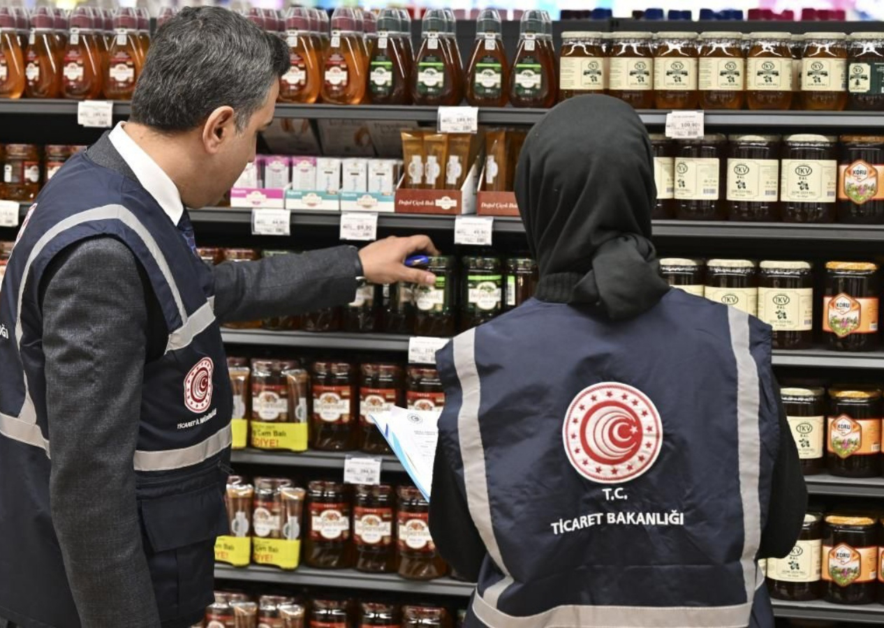 Asgari ücret fırsatçılarına sıkı denetim başladı: Fahiş fiyat artışı yapan marketlere para cezası kesildi