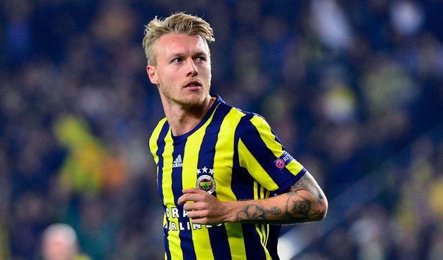 Kjaer Fenerbahçe'nin başına iş açtı!