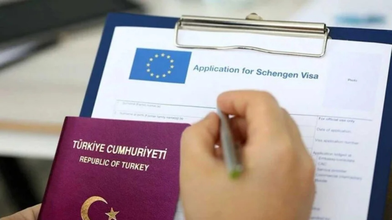 Acil düzenleme istiyorlar! İhracatın önündeki en büyük engel pasaport ve vize sorunları oldu