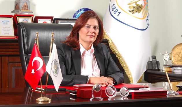 'Topuklu Efe'den FETÖ'nün gazetesine 1 milyon lira!