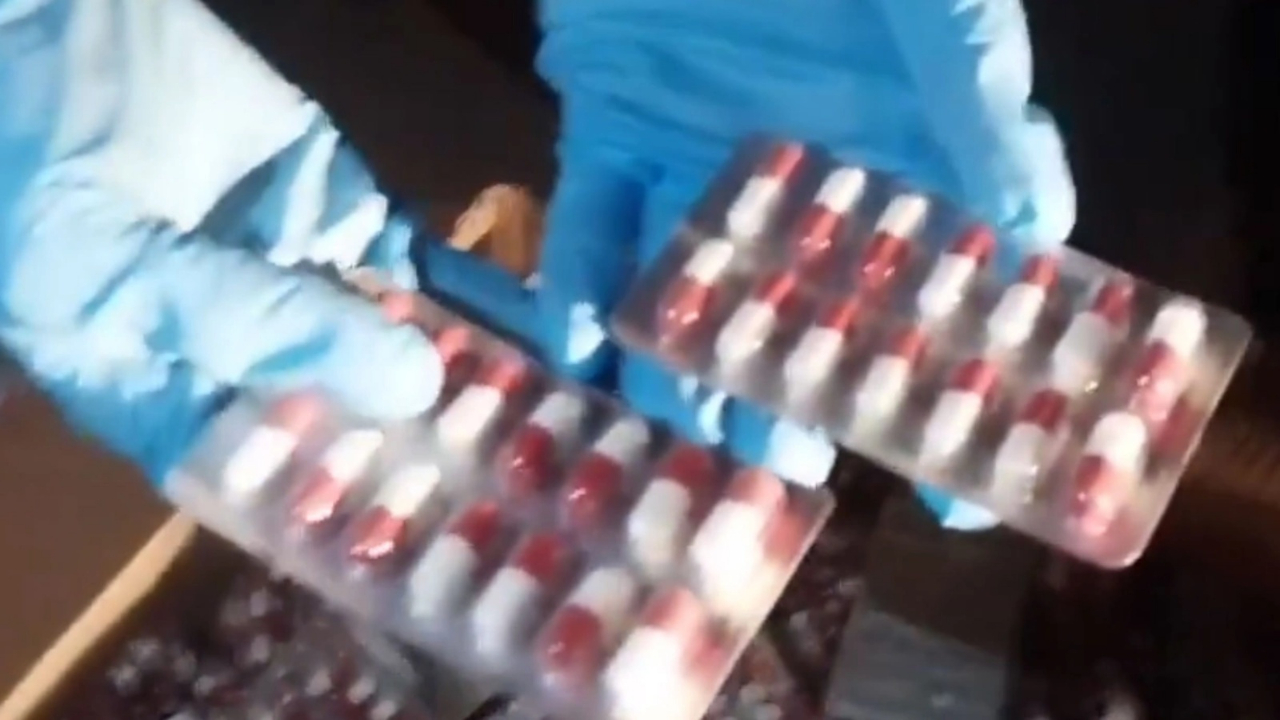 Zehir tacirlerine Narkokapan darbesi! 658 kilo uyuşturucu ele geçirildi, 83 şüpheli yakalandı...