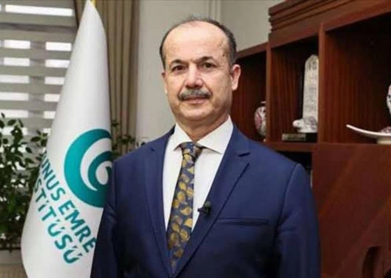 Yunus Emre Enstitüsü'nün başkanı Prof. Dr. Şeref Ateş'in Almanya'dan sığınma talebinde bulunduğu iddiası ortalığı karıştırdı!