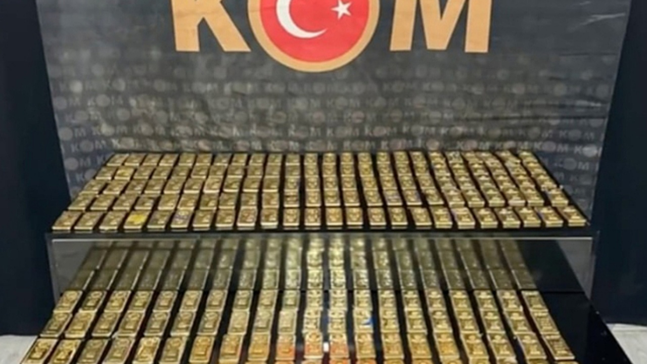 Gümrükte bu yıl 1 ton 300 kilo kaçak altın yakalandı