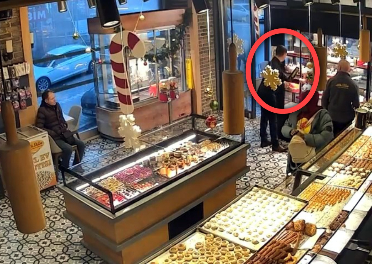 Esenyurt'ta sıra dışı yılbaşı kampanyası: Pastaların içine altın koydu! Fenomen dedektörle geldi...