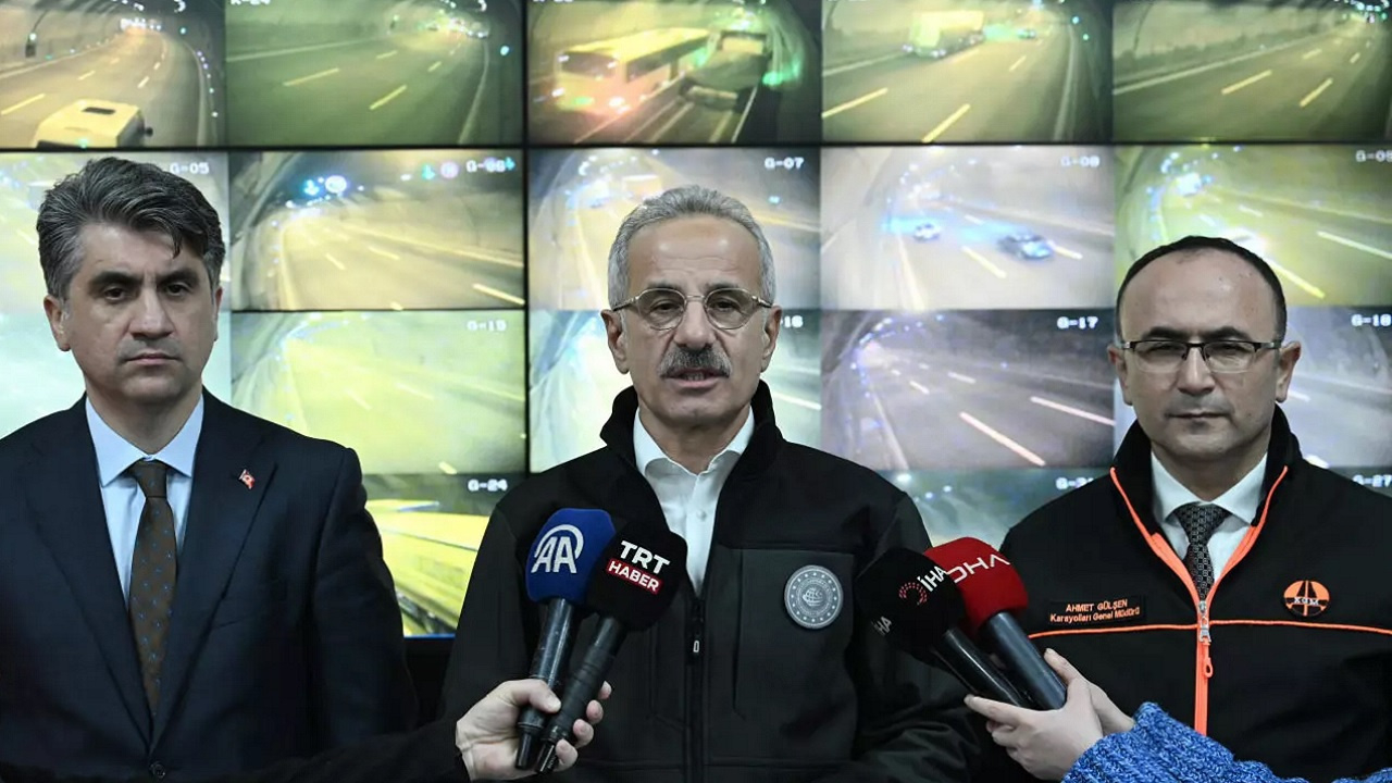 Ulaştırma Bakanı Uraloğlu: "2025 ulaşım hedefleri için gerekli adımları atacağız"