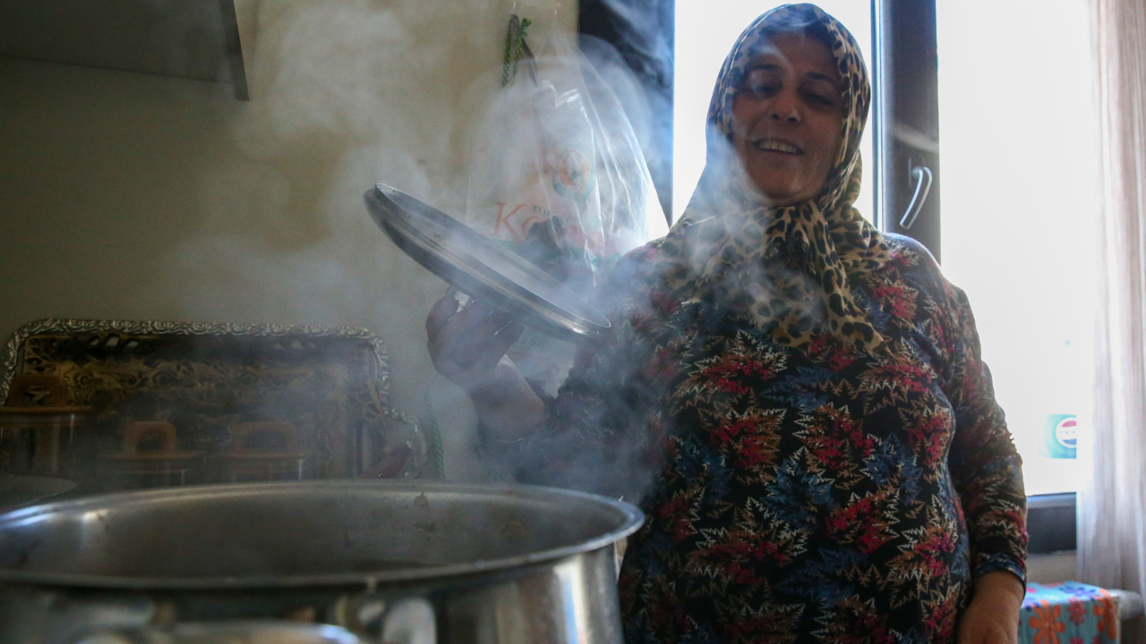Hatay'da depremzedeler yeni yıla konutlarında giriyor...