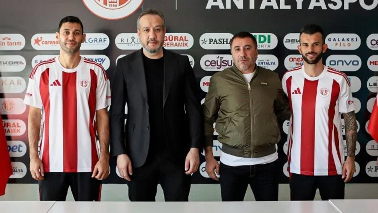 Antalyaspor'da Veysel Sarı ve Güray Vural ile sözleşme yenilendi