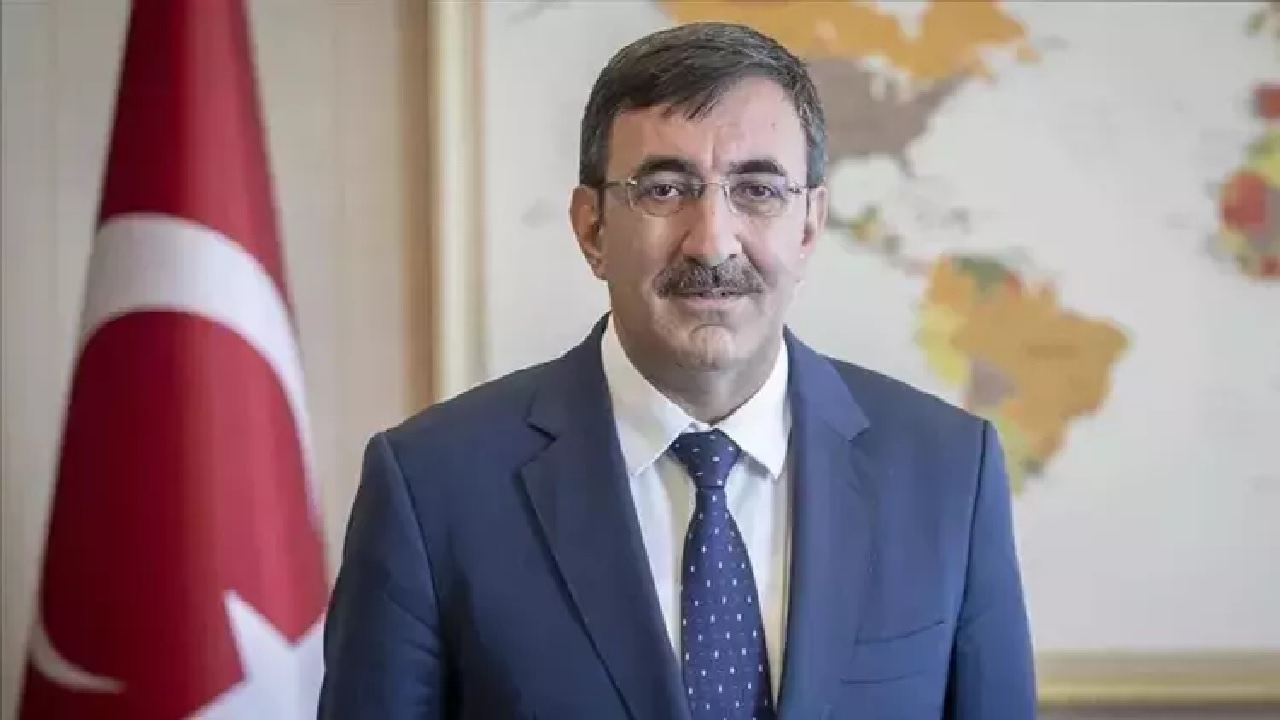 Cumhurbaşkanı Yardımcısı Yılmaz'dan Ferdi Tayfur için taziye mesajı