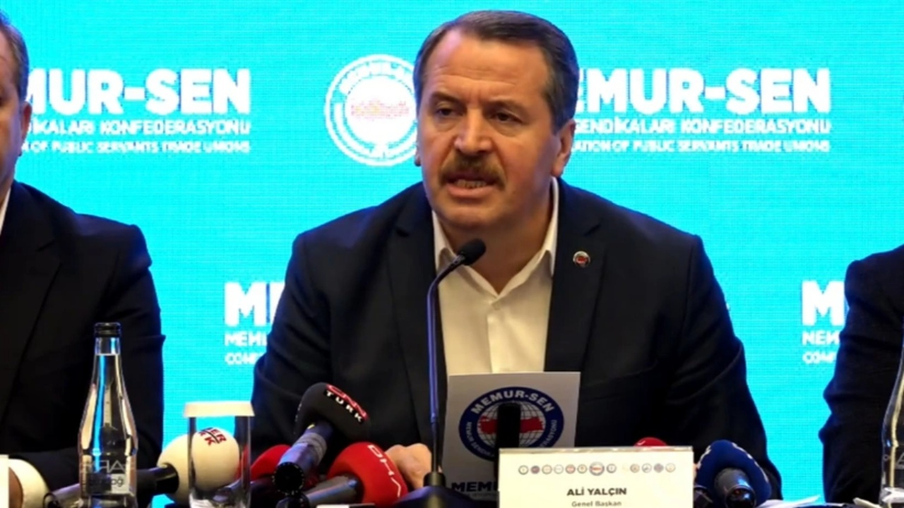 Yüzde 15 zam ve refah payı talebi! Memur-Sen: Bu zammı kabul etmiyoruz