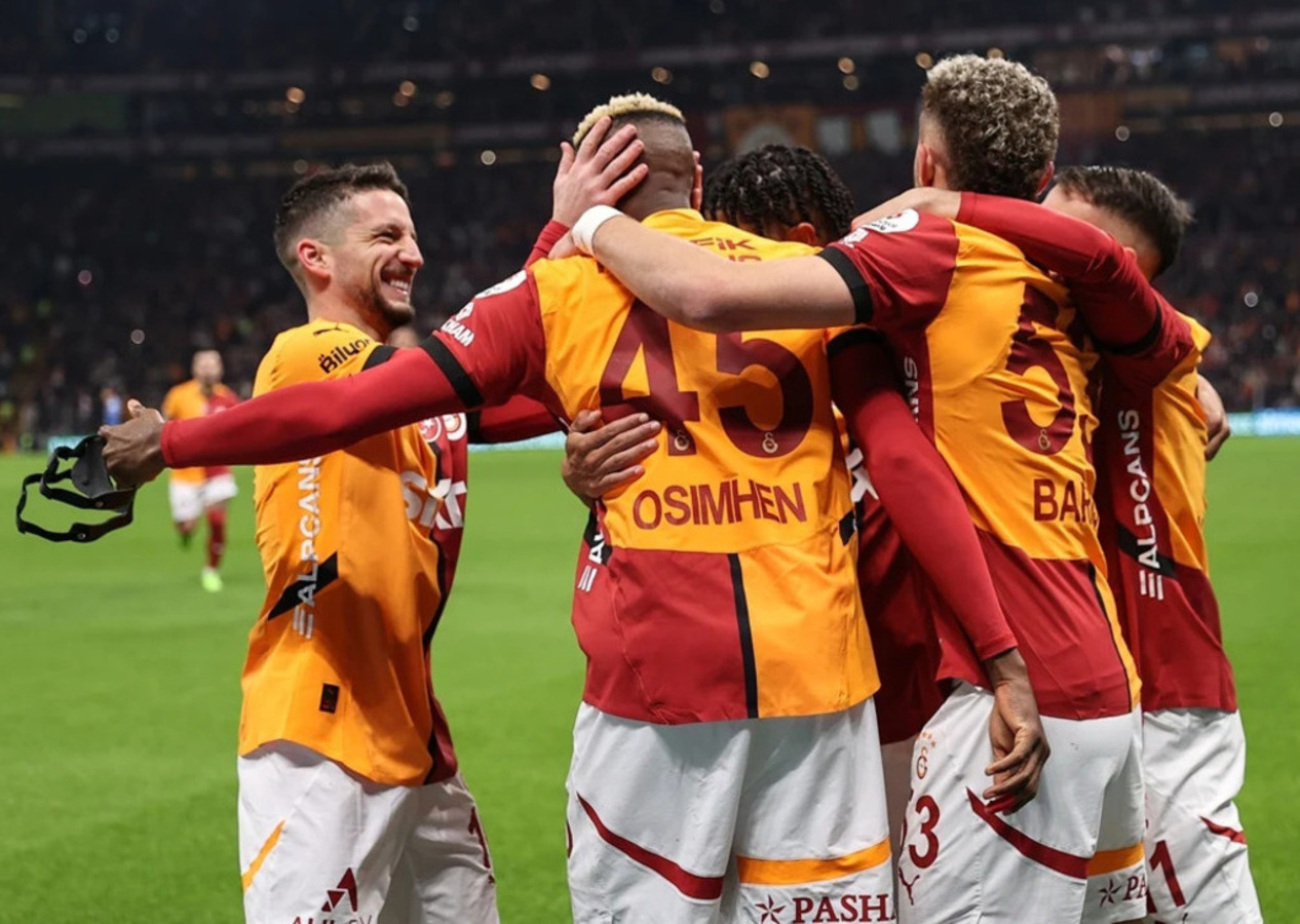 Galatasaray hata yapmadı, yıldızlarıyla evinde kazandı! Galatasaray 2 - 1 Göztepe | Maçın özeti