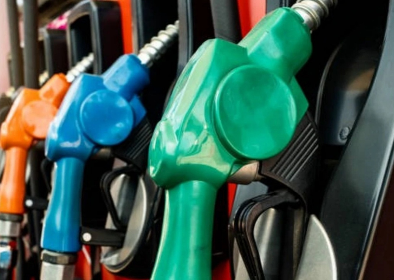 Tabelalar bu gece değişiyor! Benzine zam geliyor! İşte 6 Ocak 2025 güncel akaryakıt fiyatları