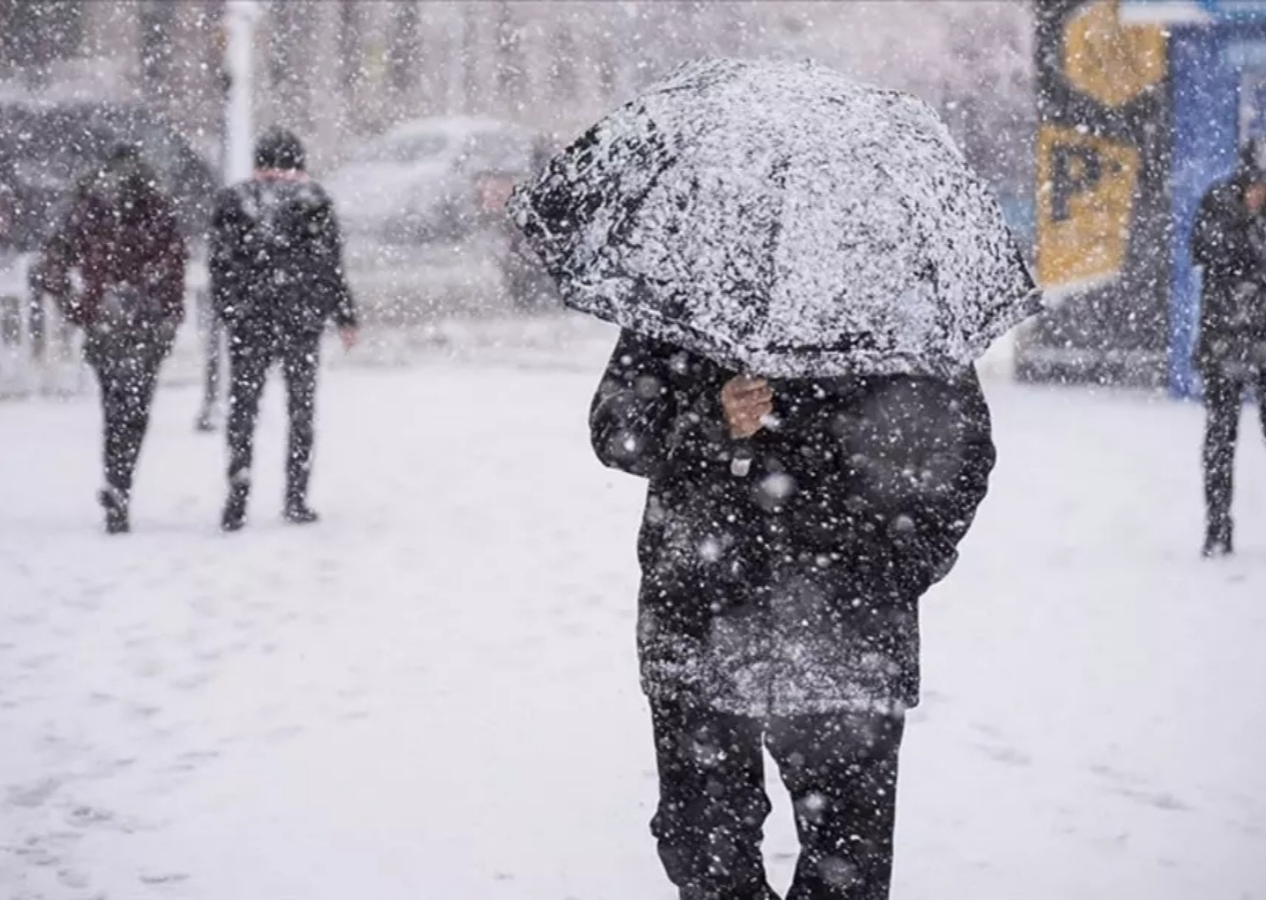 Hava buz kesecek! Meteoroloji'den sağanak ve kar uyarısı! İstanbul, Ankara, İzmir, Antalya, Tokat, Elazığ dikkat...