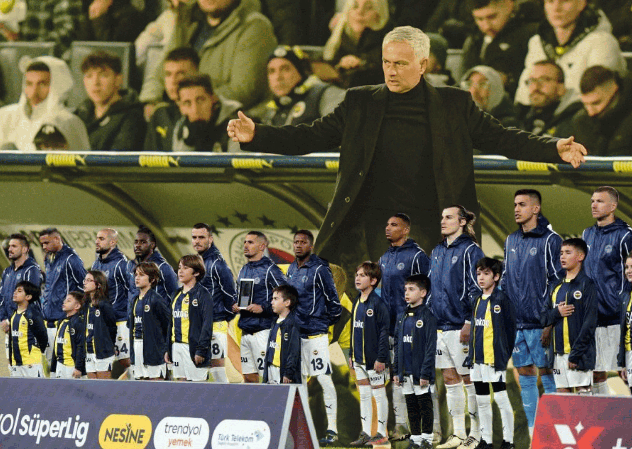 Nihat Kahveci'den çok konuşulacak Jose Mourinho iddiası: O futbolcuya kafayı takmış!