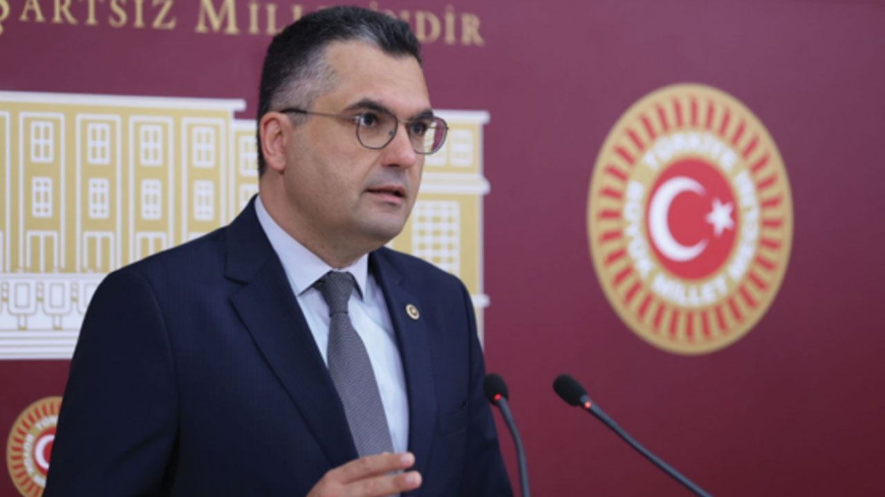 DEVA Partisi Balıkesir Milletvekili Burak Dalgın partisinden istifa etti