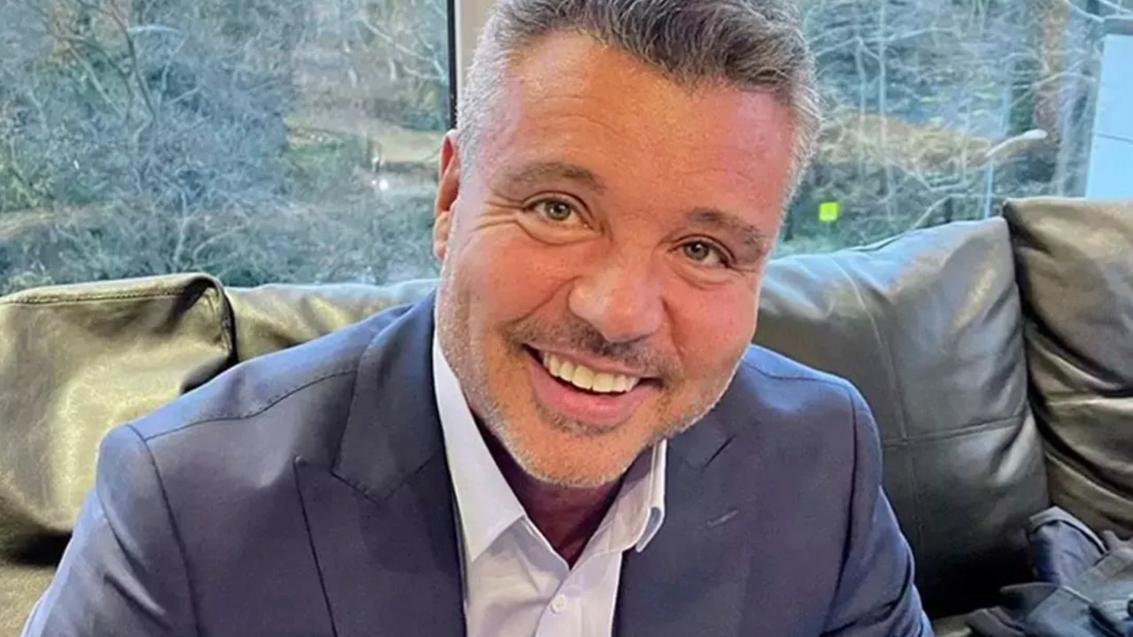 Sadettin Saran mikrofonların karşısında ne diyeceğini unuttu: "Ne diyecektik la biz?"
