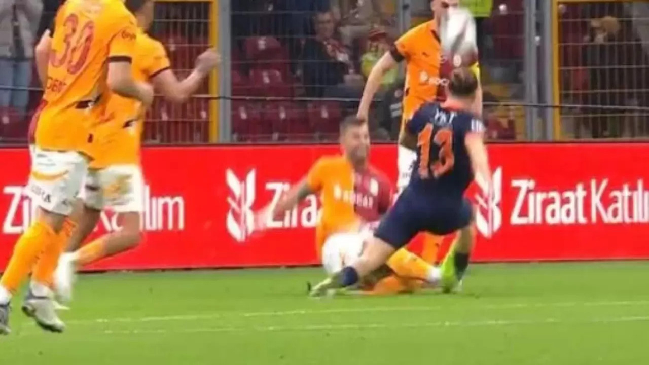 Başakşehir FK'den, Galatasaray maçının hakemine emojili gönderme!