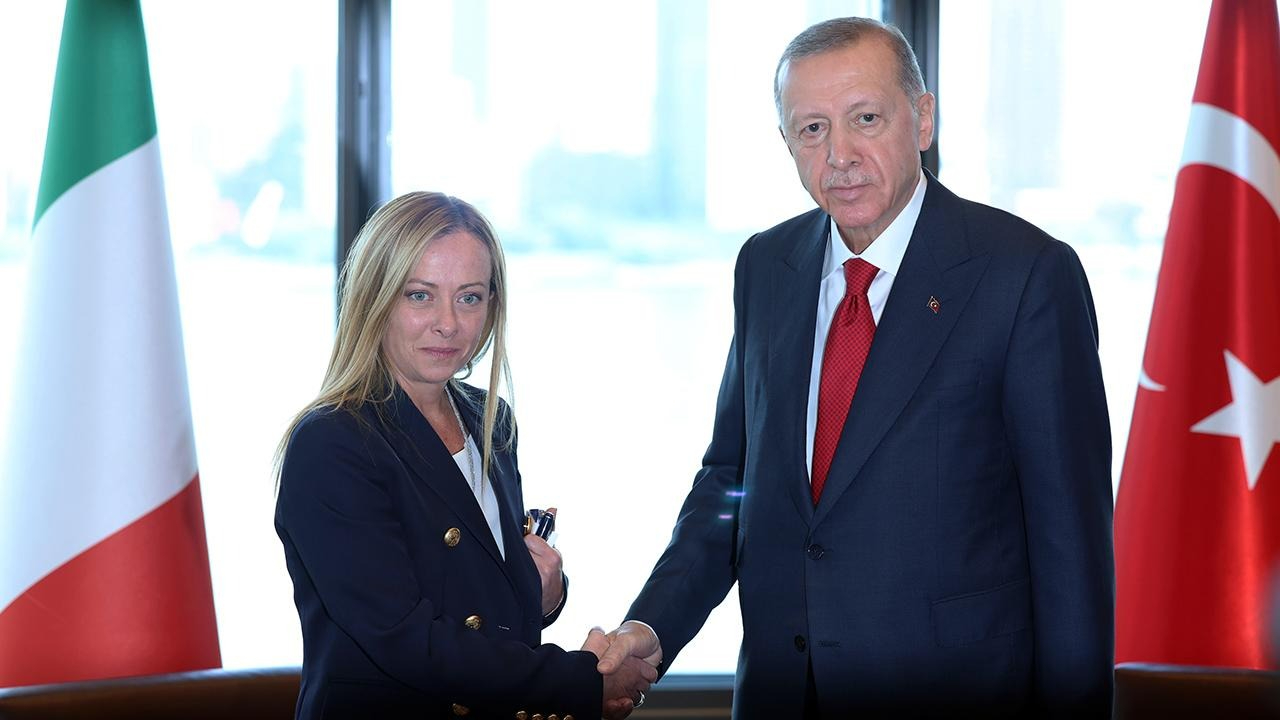 Son dakika: Cumhurbaşkanı Erdoğan ve İtalya Başbakanı Meloni ile görüştü