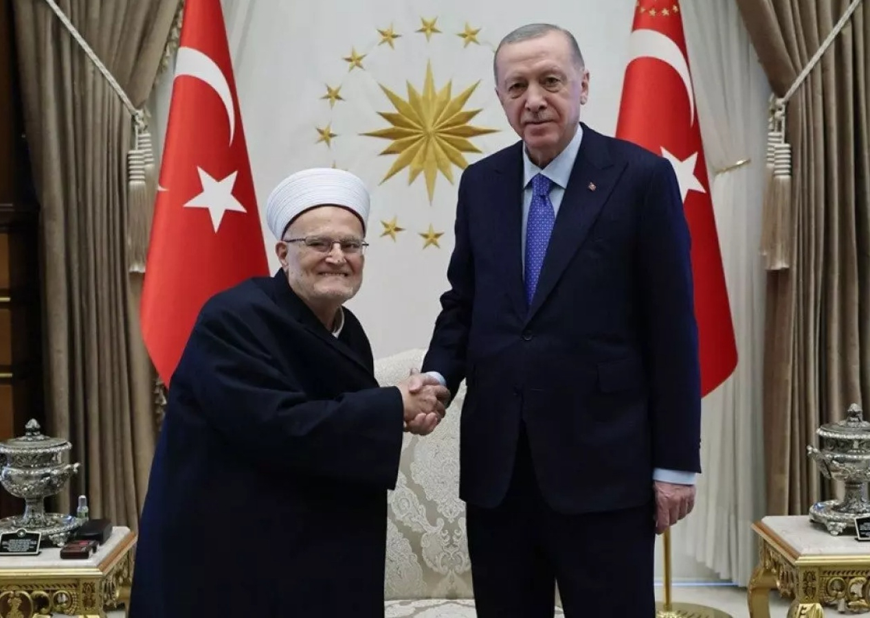 Cumhurbaşkanı Erdoğan, Mescid-i Aksa İmamı Sabri'yi kabul etti