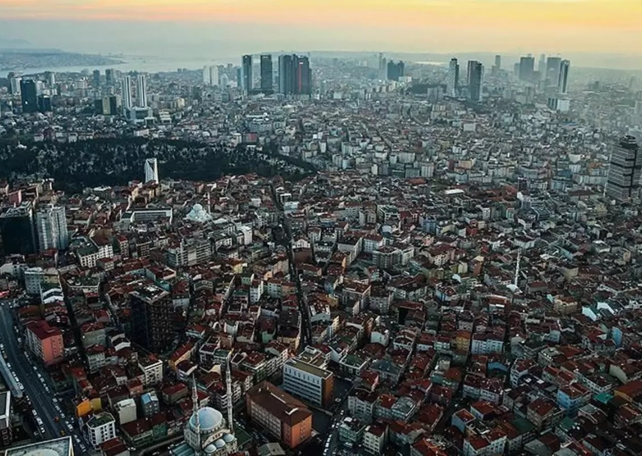 Uzmanlar peş peşe uyarıyordu... İstanbul'da korkutan deprem!