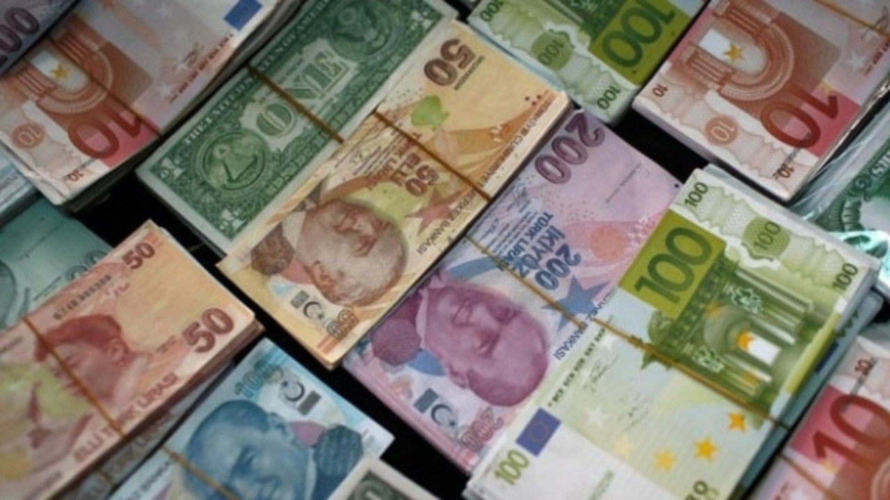 TL, Sterlin ve Euro’ya karşı yükseldi! Türk Lirası değer kazanmaya devam edecek