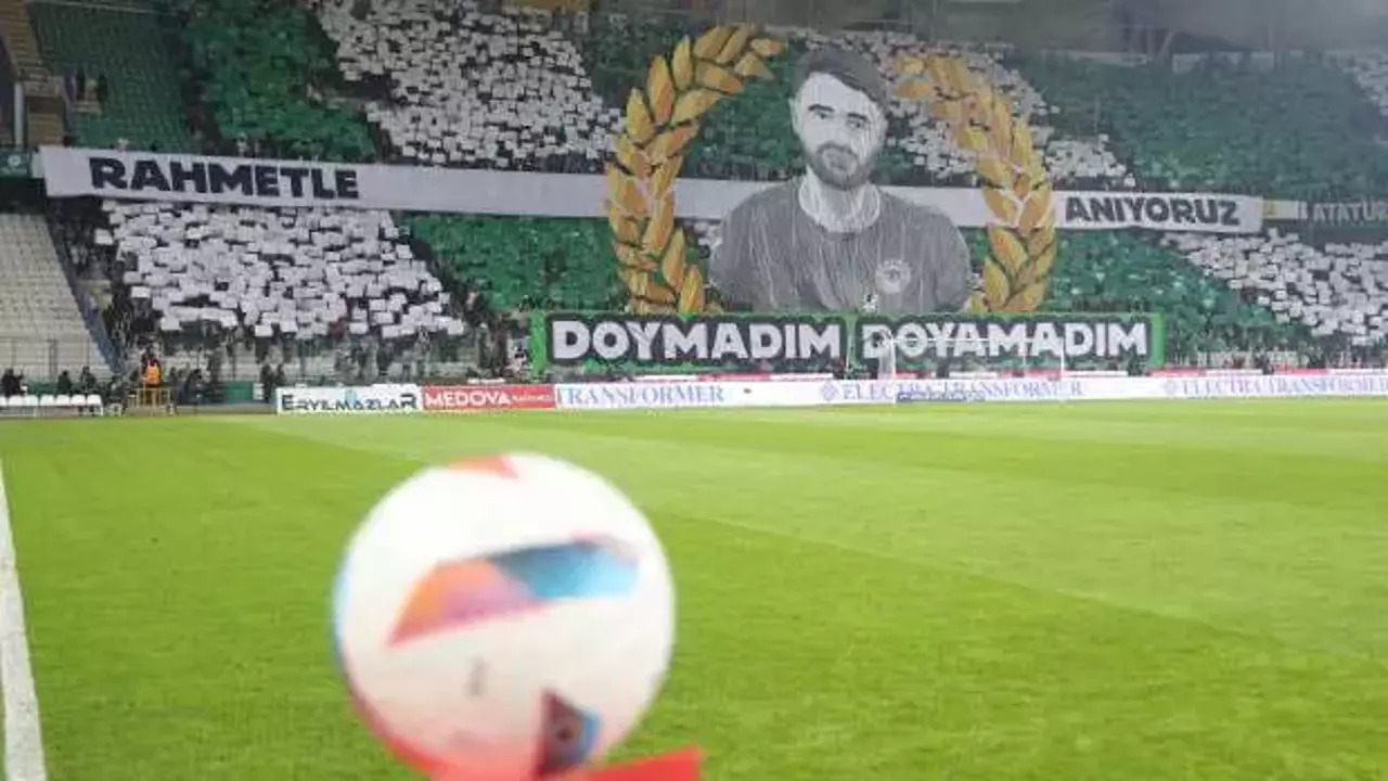 Konya'da Ahmet Çalık unutulmadı: Müthiş koreografi!