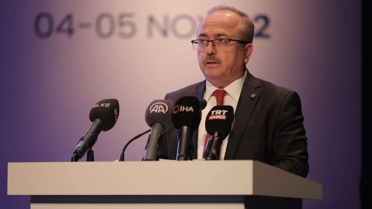 Bakü Büyükelçisi olarak atanan Birol Akgün hedef gösterildi! Yolsuzluk yapan vakfın yöneticisi bakın kim çıktı...