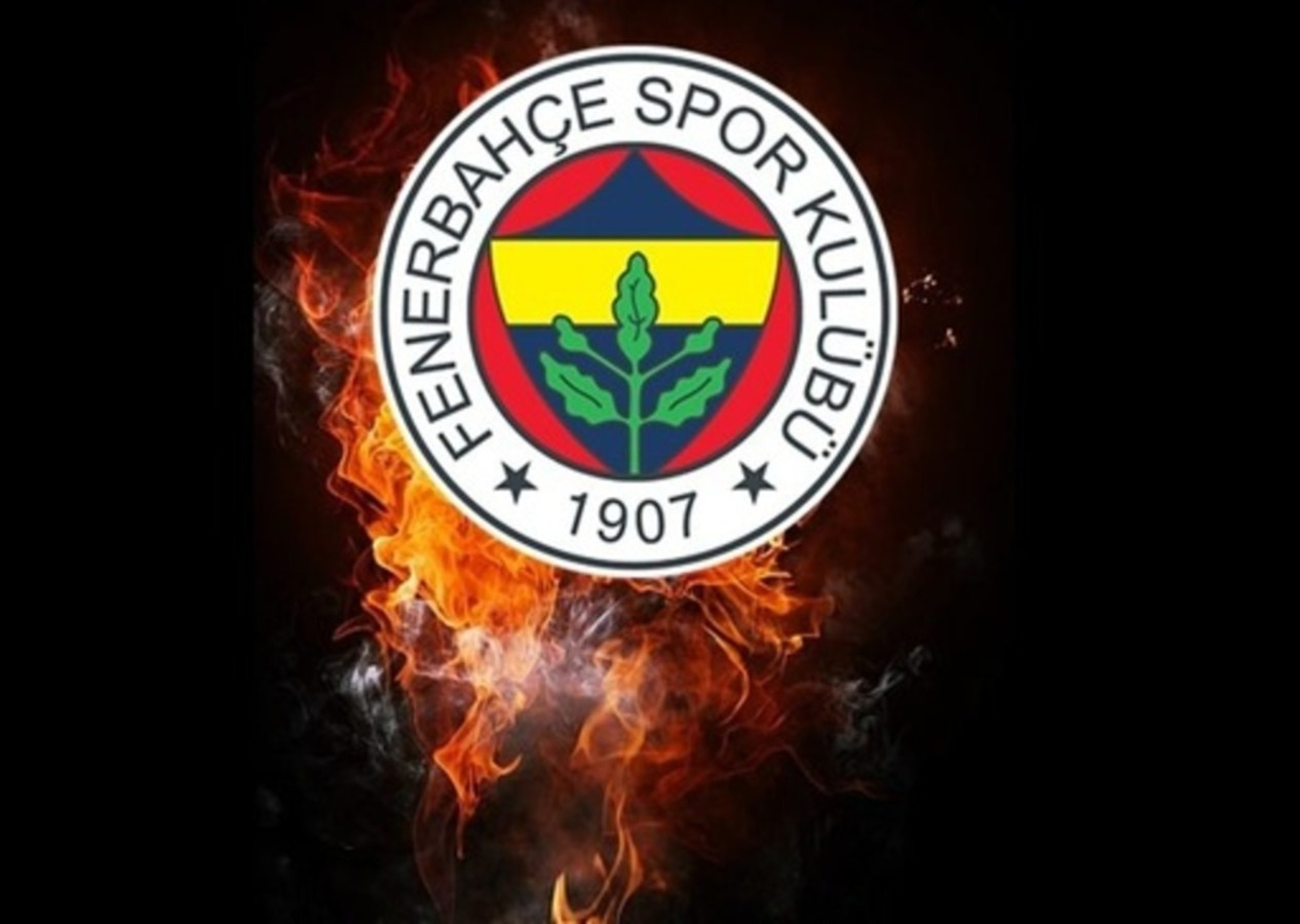 Fenerbahçe'den, Galatasaray'a çok sert yanıt: Şampiyonluk posterlerinden oyuncularını silenler!