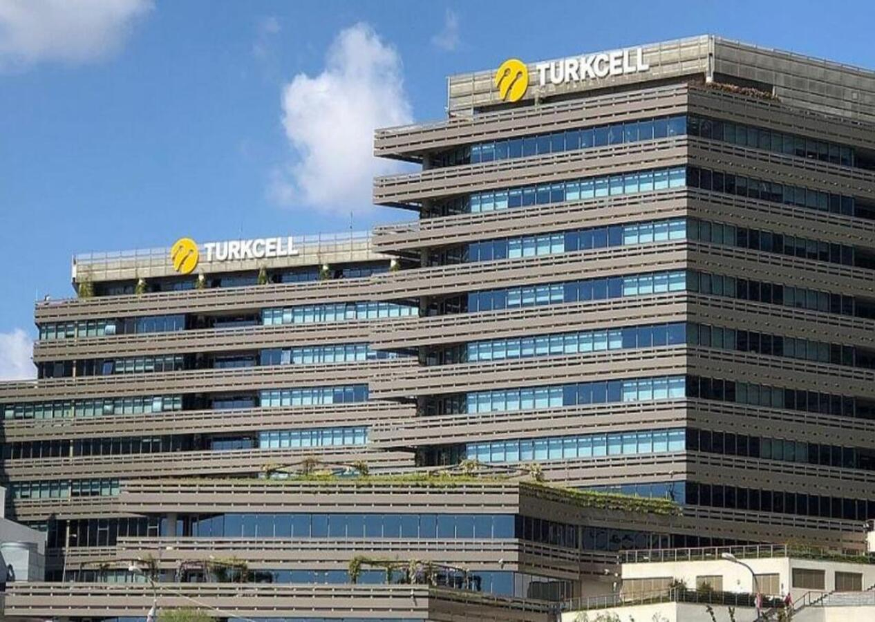 Turkcell hedefini büyüttü: Türkiye'nin geleceğine dev yatırım!