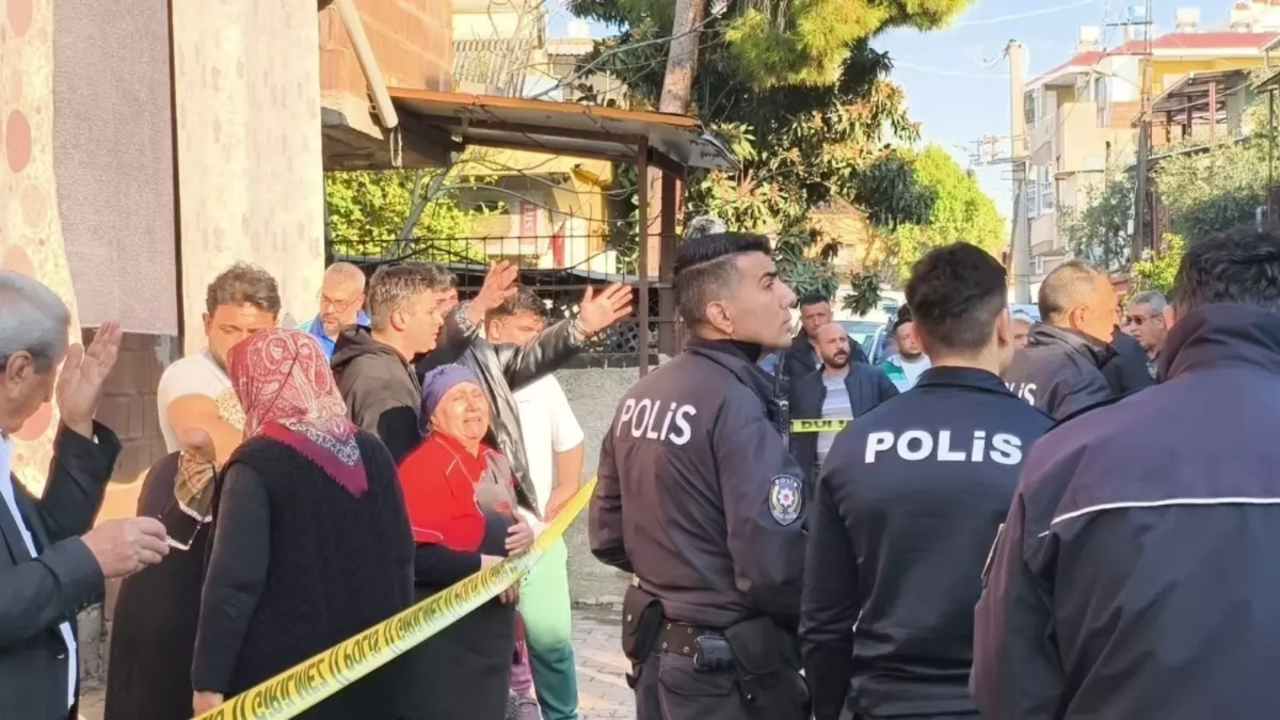 Adana'da aile katliamı: 3 kişi boğazı kesilmiş halde ölü olarak bulundu!
